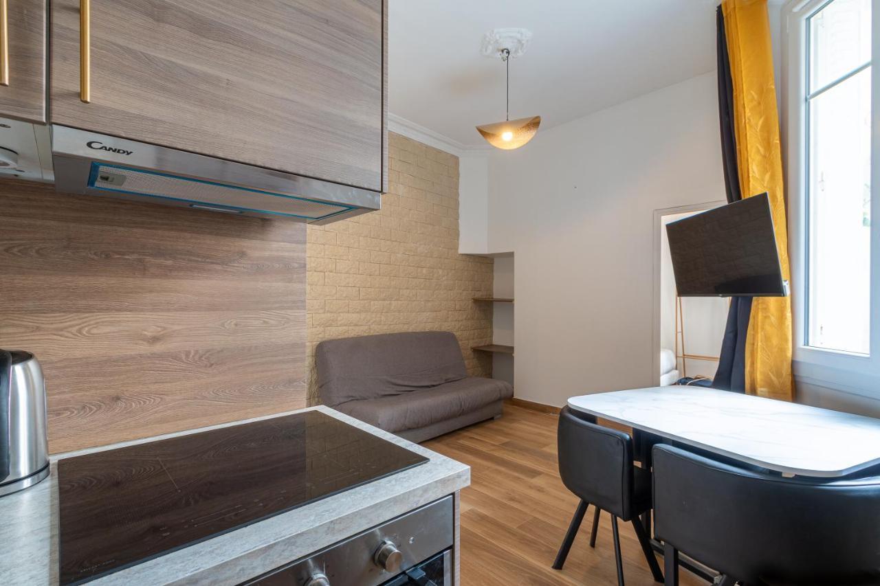 Appartement Metro Alexandre Dumas Paris Exterior foto
